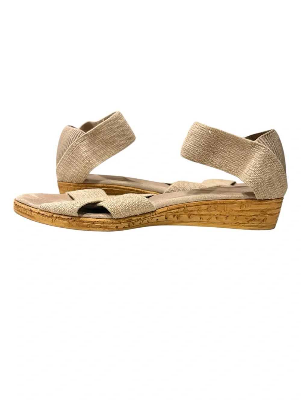 CHARLESTON SHOE CO. comfortable beige